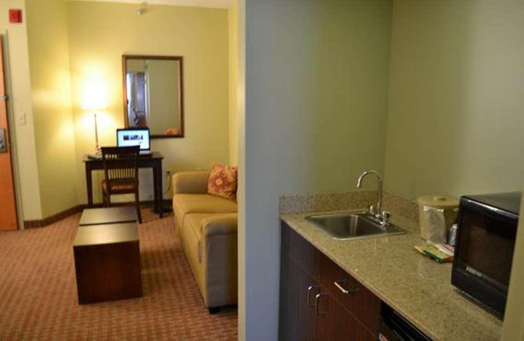 Euro-Suites Hotel Morgantown Szoba fotó