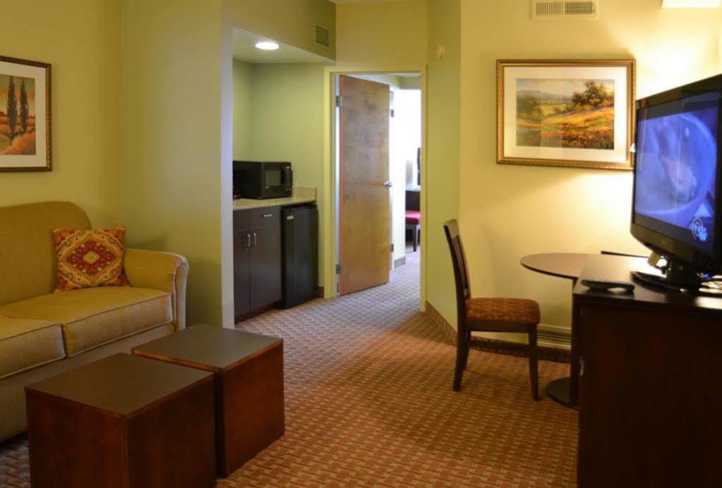 Euro-Suites Hotel Morgantown Kültér fotó