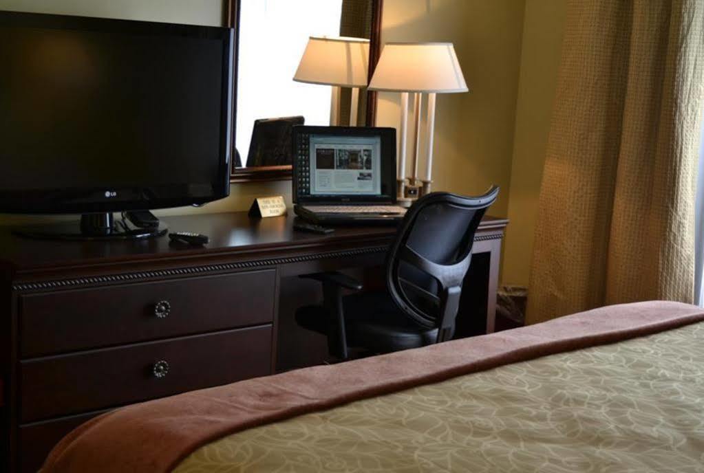 Euro-Suites Hotel Morgantown Kültér fotó